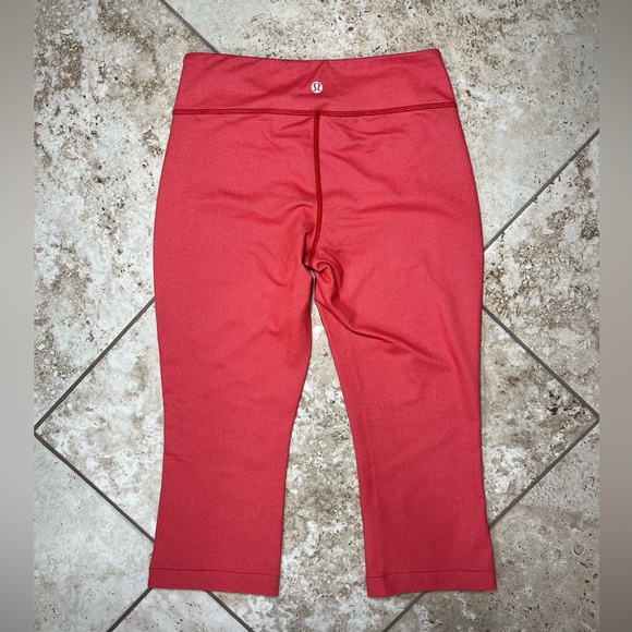 Lululemon Leggings - Coral Red - Women’s Size 2 - Picture 2 of 5